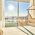 Sunset Charming With Jacuzzi Apartman *